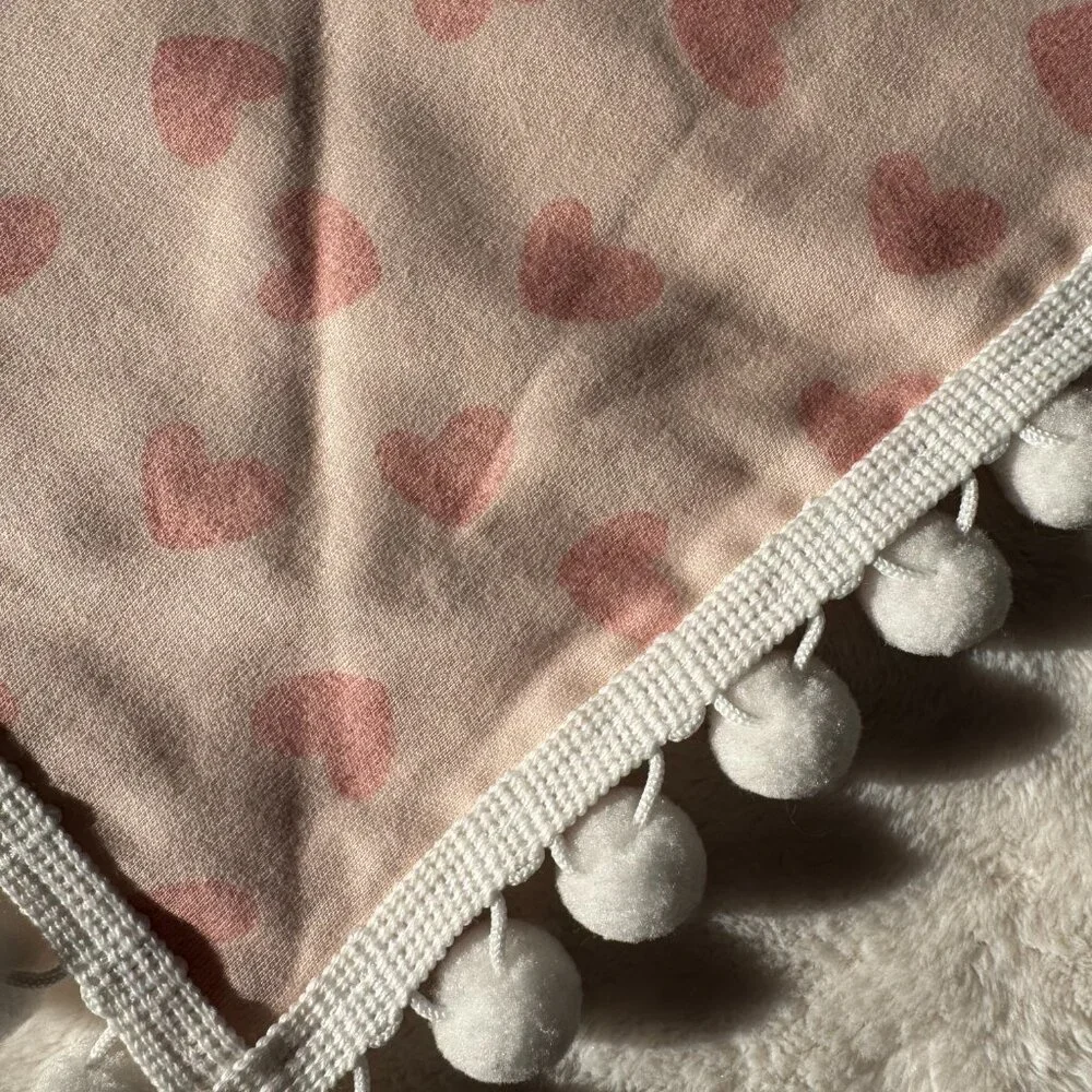 NWT Loic by Design Heart Pattern Dog Bandana with Poms Valentine's Day, Pink, M